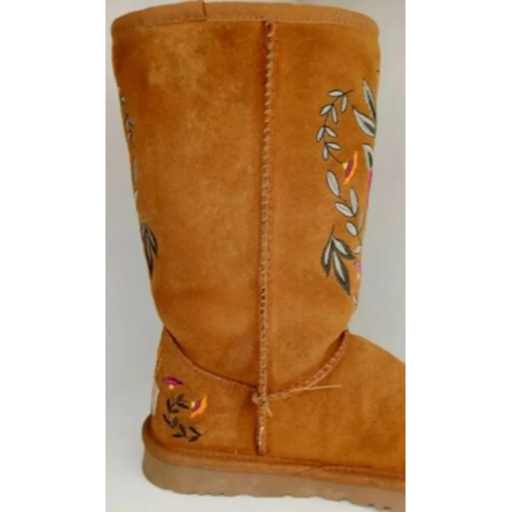 UGG Australia Juliette Boots Floral Embroidery Suede Chestnut Womens Size 5